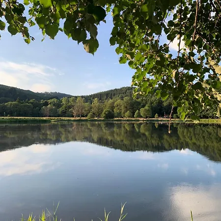 Chez Burons&bouchons, Le Refuge Gourmand Et Authentique