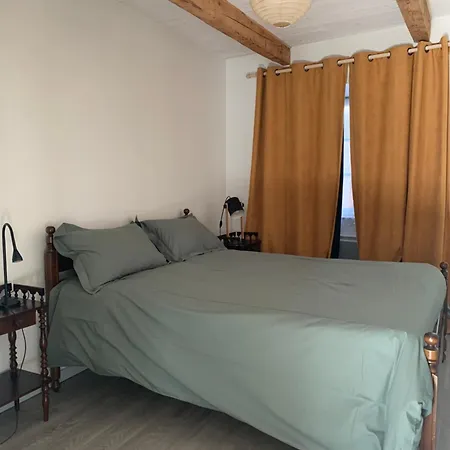 Chez Burons&bouchons, Le Refuge Gourmand Et Authentique Appart hôtel Condat (Cantal)